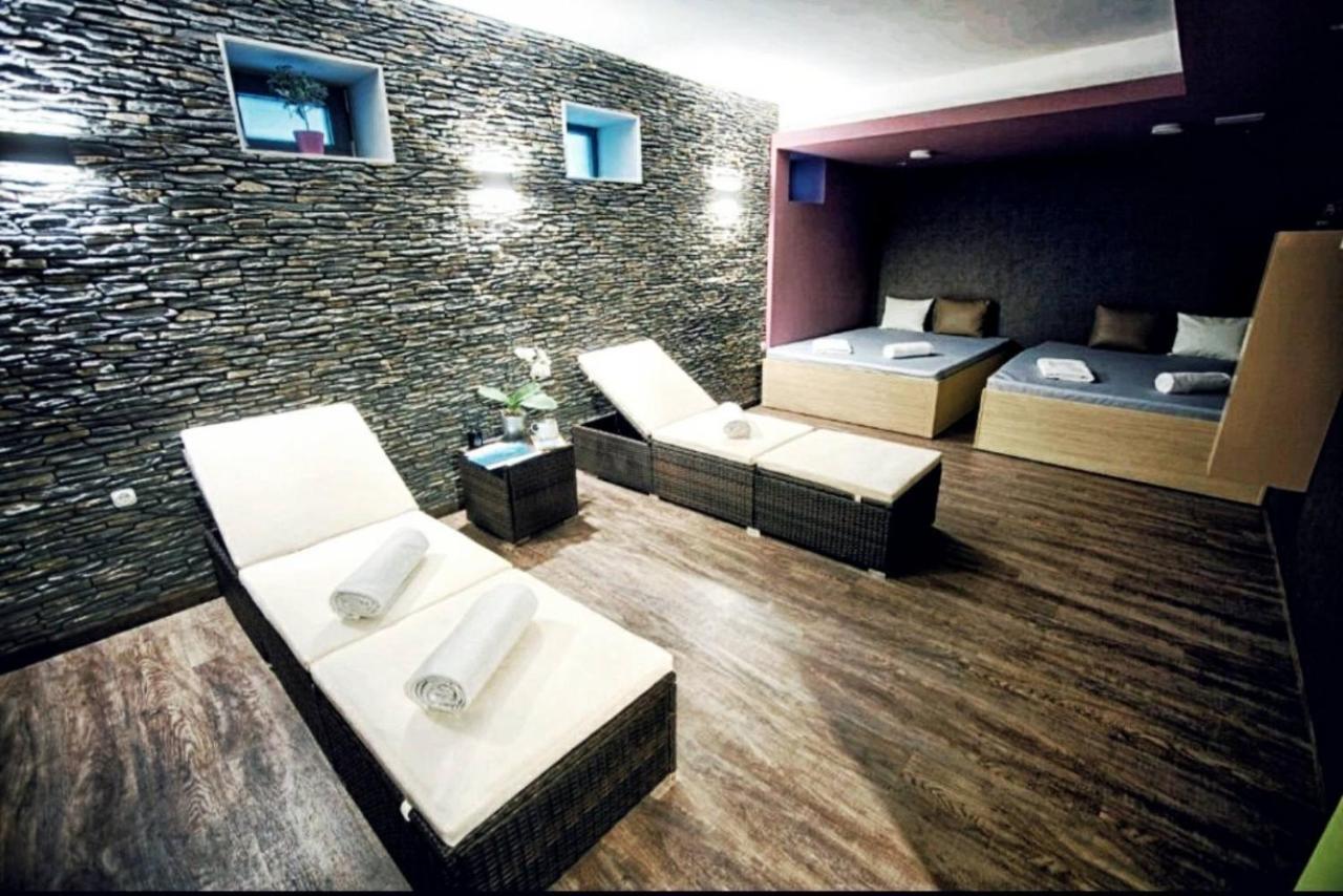 Portofino Apartman Sárvár Esterno foto