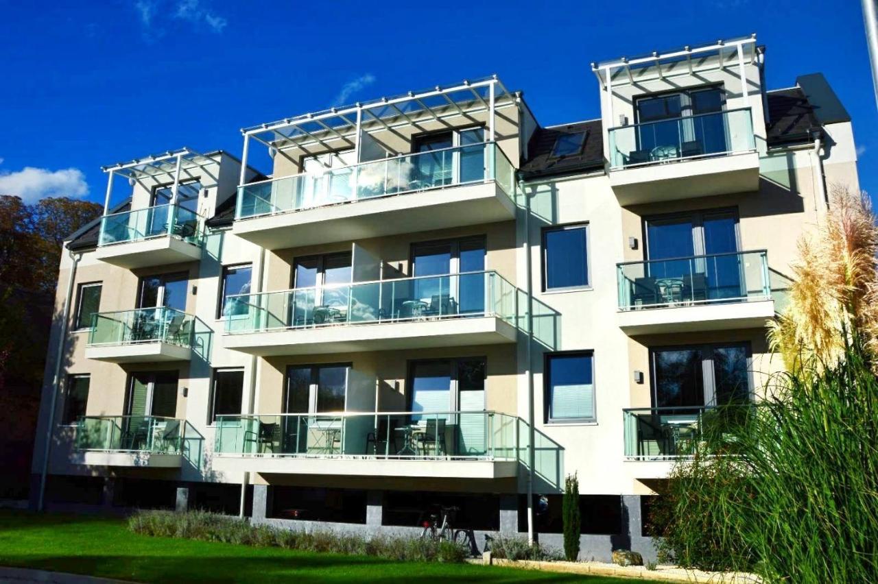 Portofino Apartman Sárvár Esterno foto
